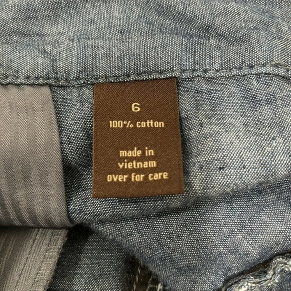 Lightweight denim shorts from the limited size‎ 6 great for back to school